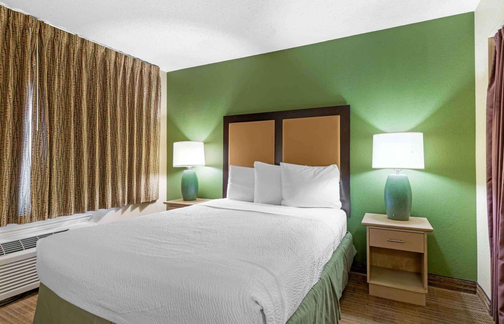 Hotel Extended America - - Staples Corpus Christi